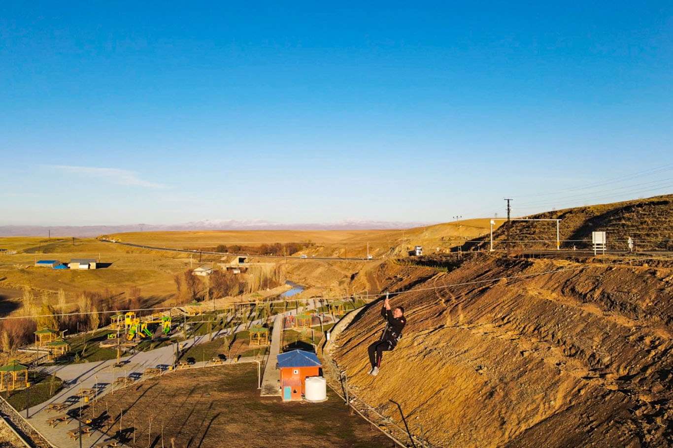 Hamur Kanyonu'nda zipline teleferik keyfi